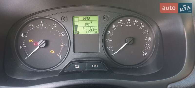 Хетчбек Skoda Fabia 2011 в Кривому Розі фото 2 Хетчбек Skoda Fabia 2011 в Кривому Розі