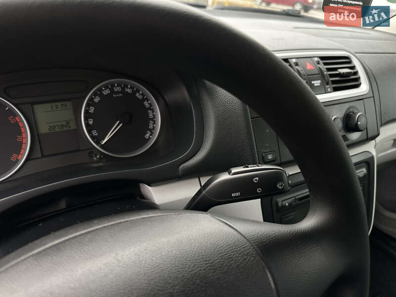Универсал Skoda Fabia 2008 в Виннице