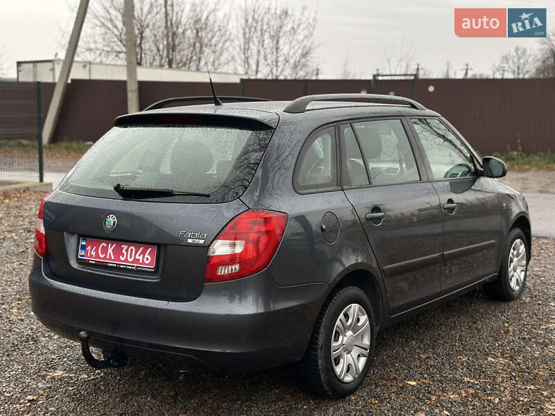 Універсал Skoda Fabia 2008 в Вінниці
