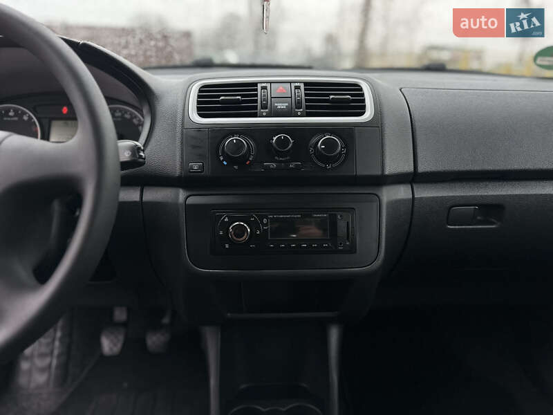 Універсал Skoda Fabia 2008 в Вінниці