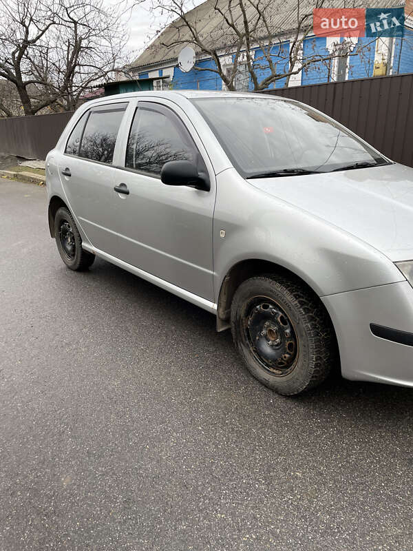 Хэтчбек Skoda Fabia 2005 в Немирове
