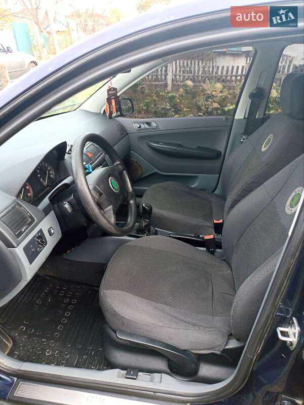 Хетчбек Skoda Fabia 2002 в Кореці