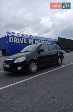 Універсал Skoda Fabia 2009 в Полтаві