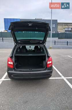 Универсал Skoda Fabia 2009 в Полтаве