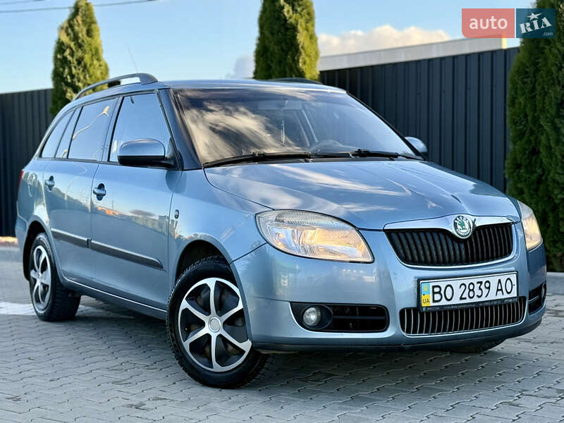 Универсал Skoda Fabia 2009 в Тернополе