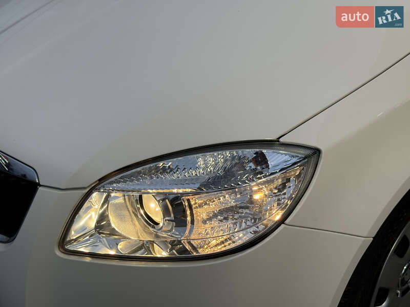 Универсал Skoda Fabia 2009 в Луцке