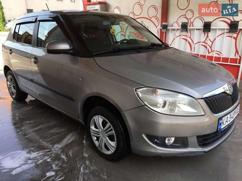 Хетчбек Skoda Fabia 2012 в Вінниці