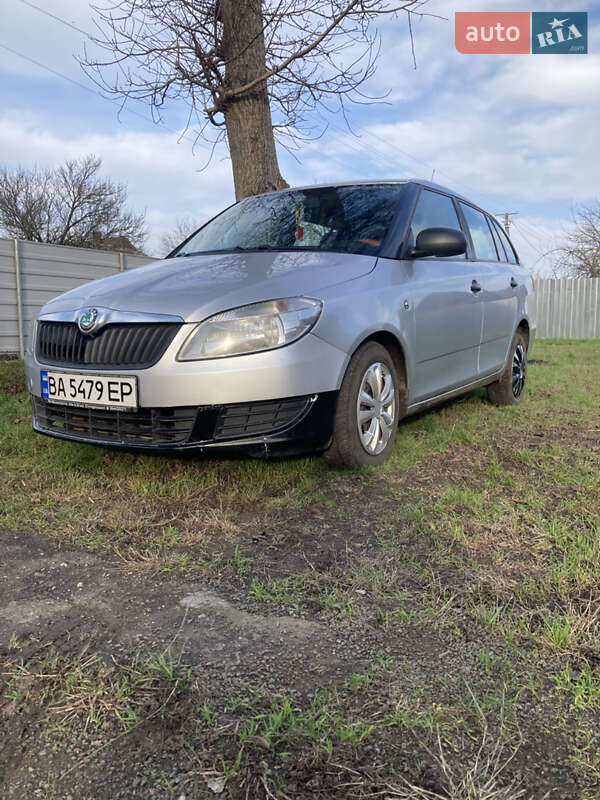 Универсал Skoda Fabia 2010 в Кропивницком