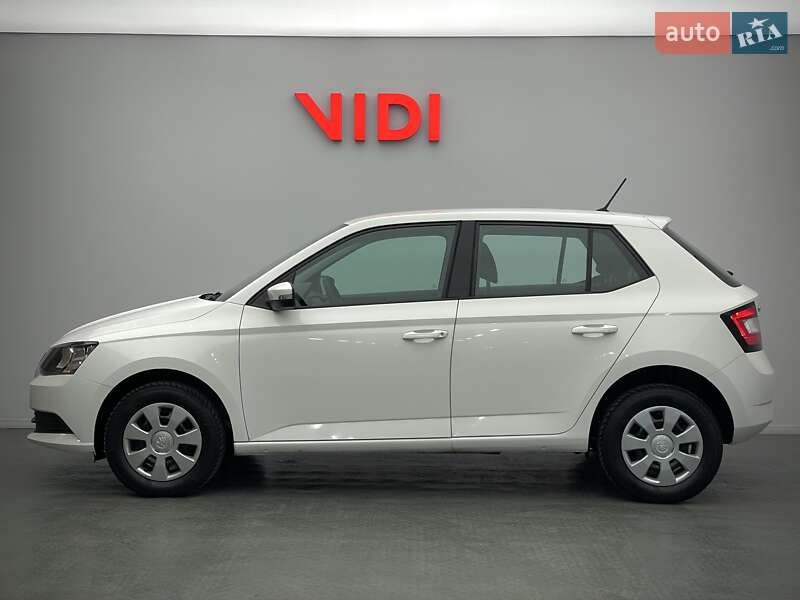 Хэтчбек Skoda Fabia 2018 в Киеве