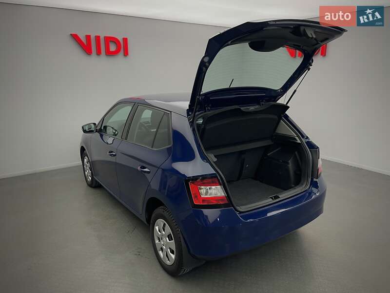 Хэтчбек Skoda Fabia 2016 в Киеве