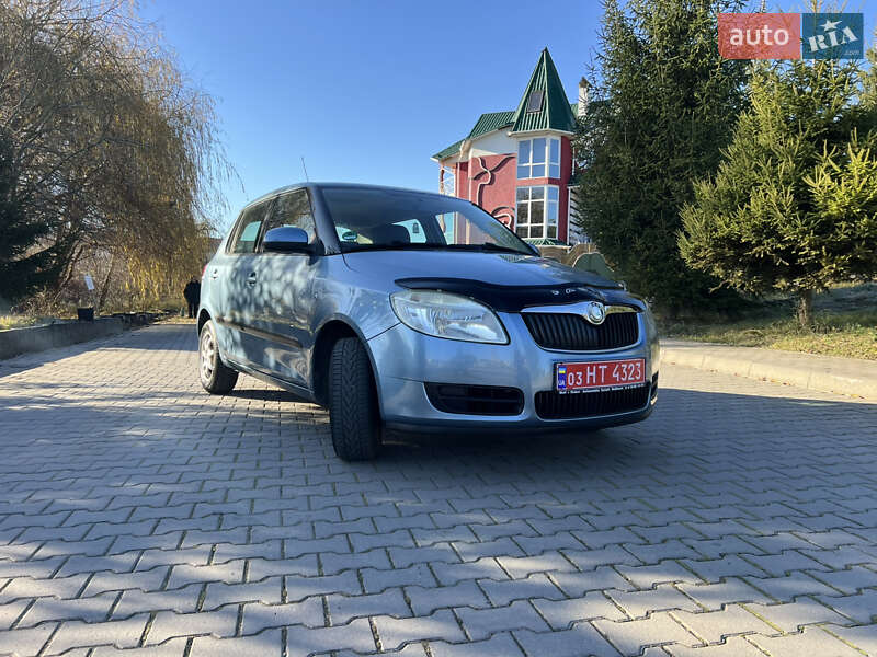 Хэтчбек Skoda Fabia 2009 в Хмельницком