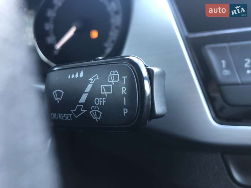 Хэтчбек Skoda Fabia 2019 в Киеве