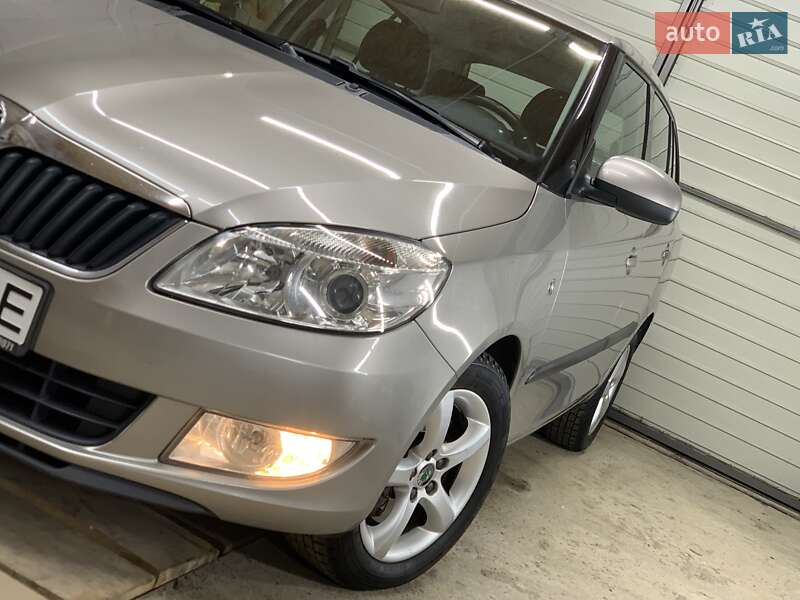 Универсал Skoda Fabia 2012 в Сваляве