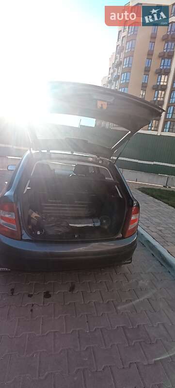 Хэтчбек Skoda Fabia 2007 в Киеве фото 15 Хэтчбек Skoda Fabia 2007 в Киеве