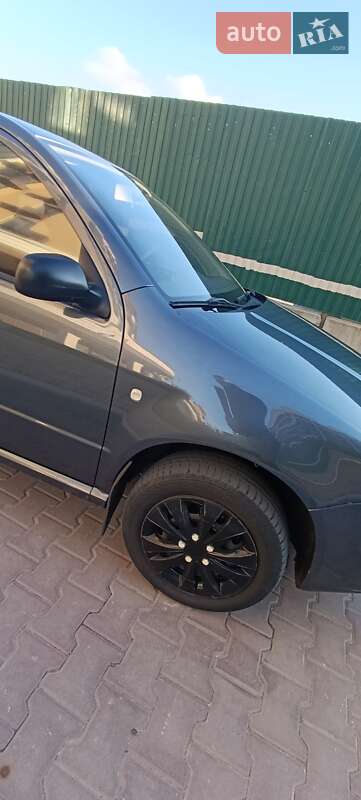 Хэтчбек Skoda Fabia 2007 в Киеве фото 33 Хэтчбек Skoda Fabia 2007 в Киеве