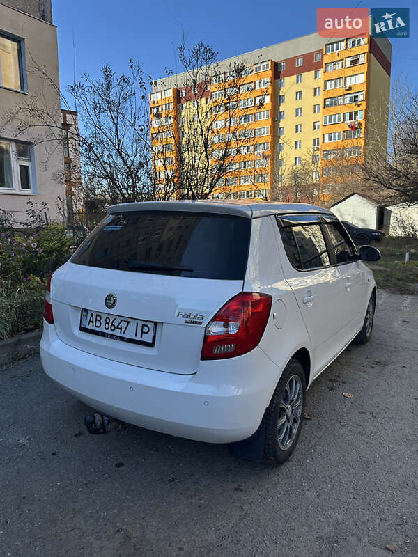 Хэтчбек Skoda Fabia 2010 в Виннице