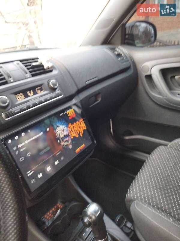 Хэтчбек Skoda Fabia 2012 в Теплике