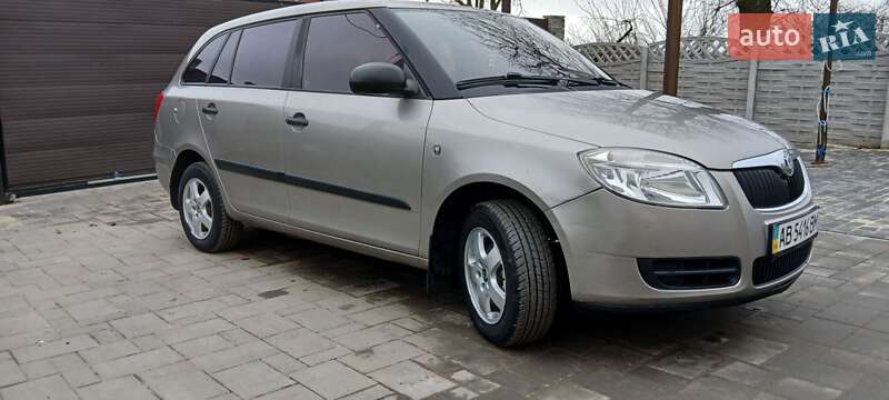 Универсал Skoda Fabia 2008 в Ильинцах