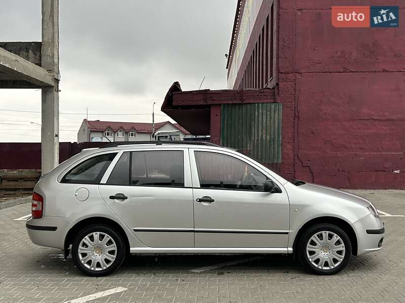 Универсал Skoda Fabia 2006 в Тернополе