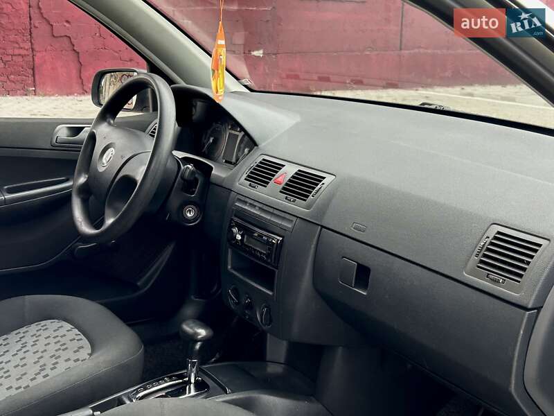 Универсал Skoda Fabia 2006 в Тернополе