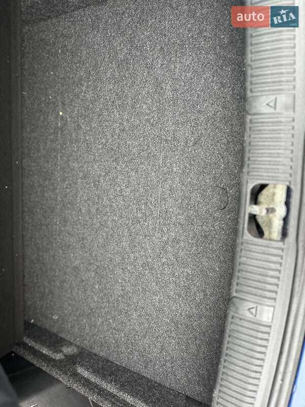 Универсал Skoda Fabia 2011 в Ровно фото 12 Универсал Skoda Fabia 2011 в Ровно