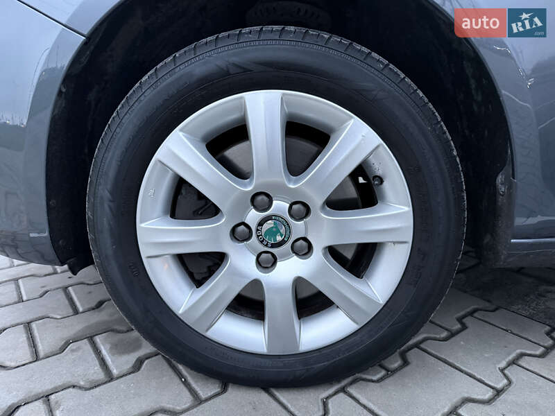 Универсал Skoda Fabia 2011 в Луцке