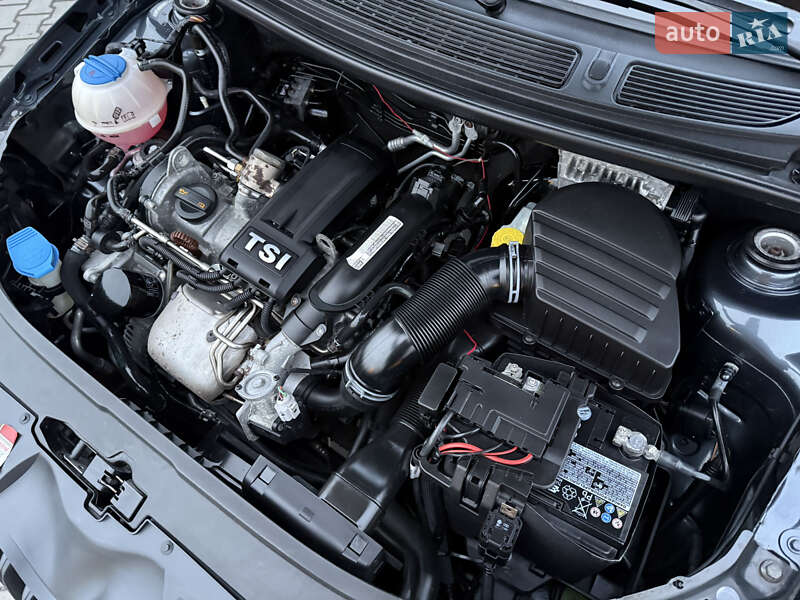 Универсал Skoda Fabia 2011 в Луцке