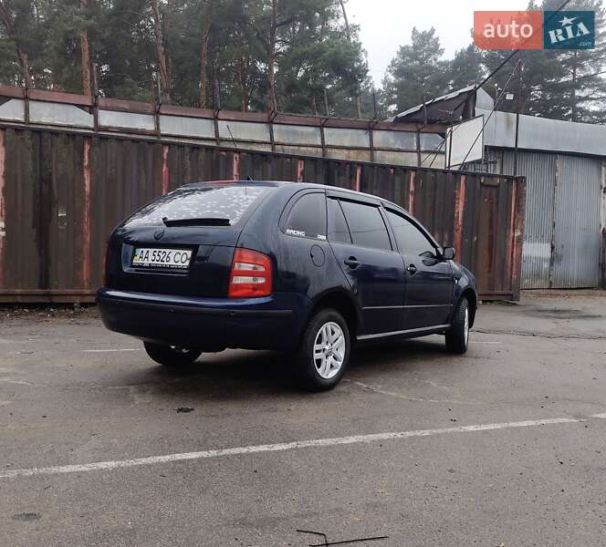 Универсал Skoda Fabia 2003 в Киеве