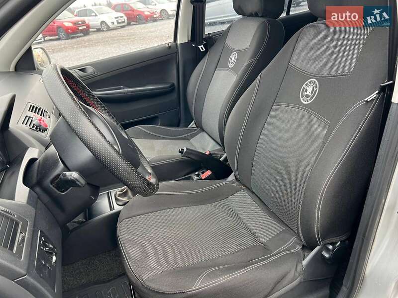 Хэтчбек Skoda Fabia 2006 в Львове