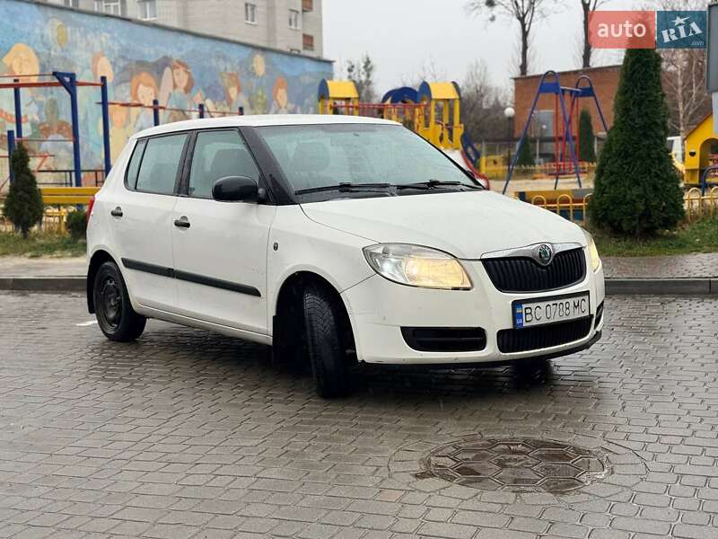 Skoda Fabia 2009 Skoda Fabia 2009