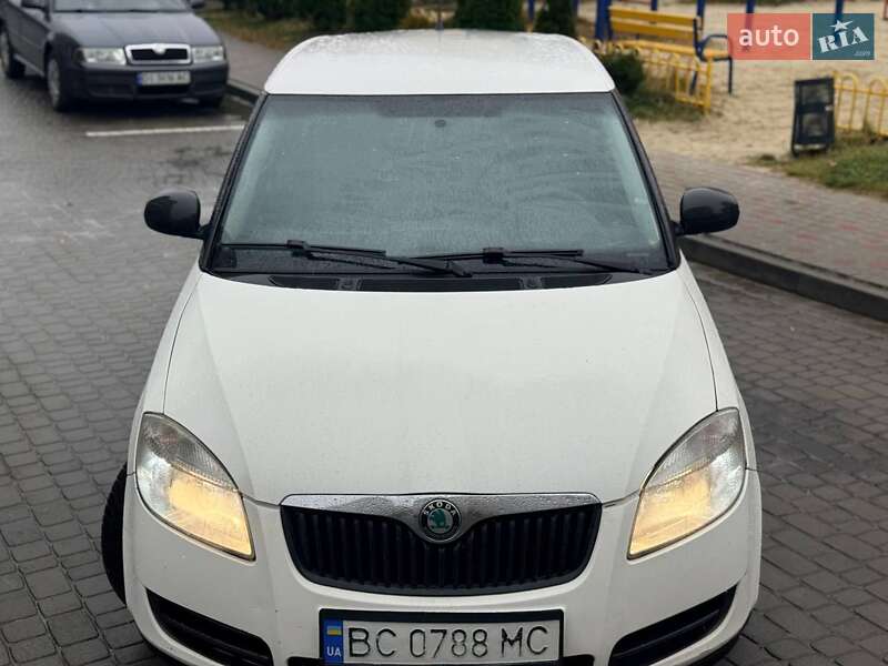 Хэтчбек Skoda Fabia 2009 в Львове фото 3 Хэтчбек Skoda Fabia 2009 в Львове