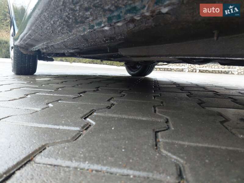 Хэтчбек Skoda Fabia 2001 в Волочиске