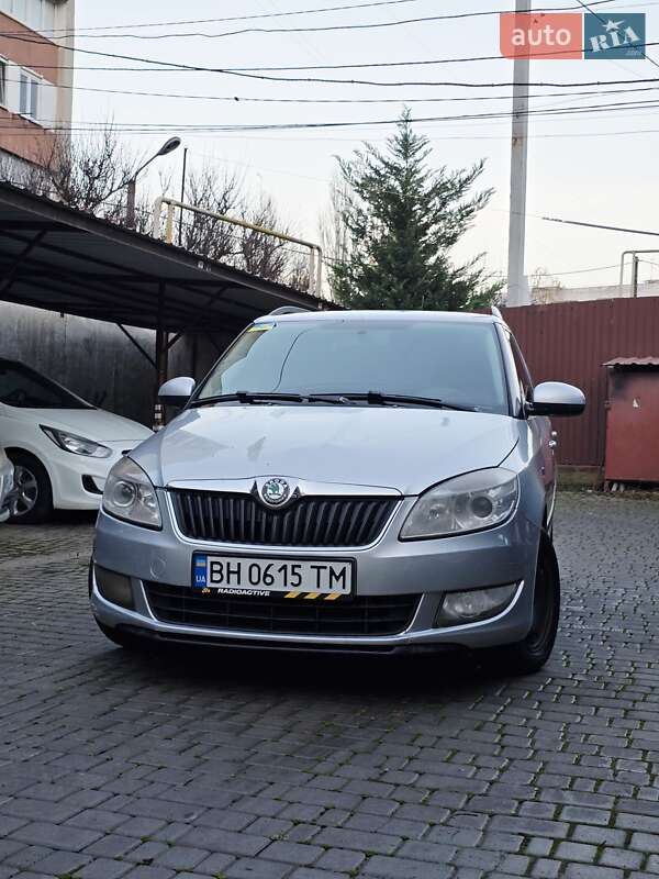 Універсал Skoda Fabia 2011 в Одесі
