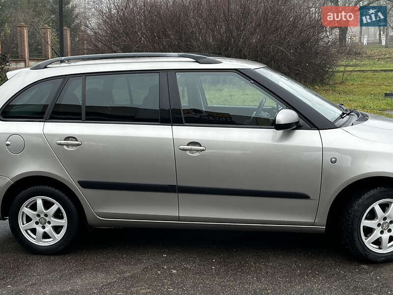 Универсал Skoda Fabia 2008 в Киеве