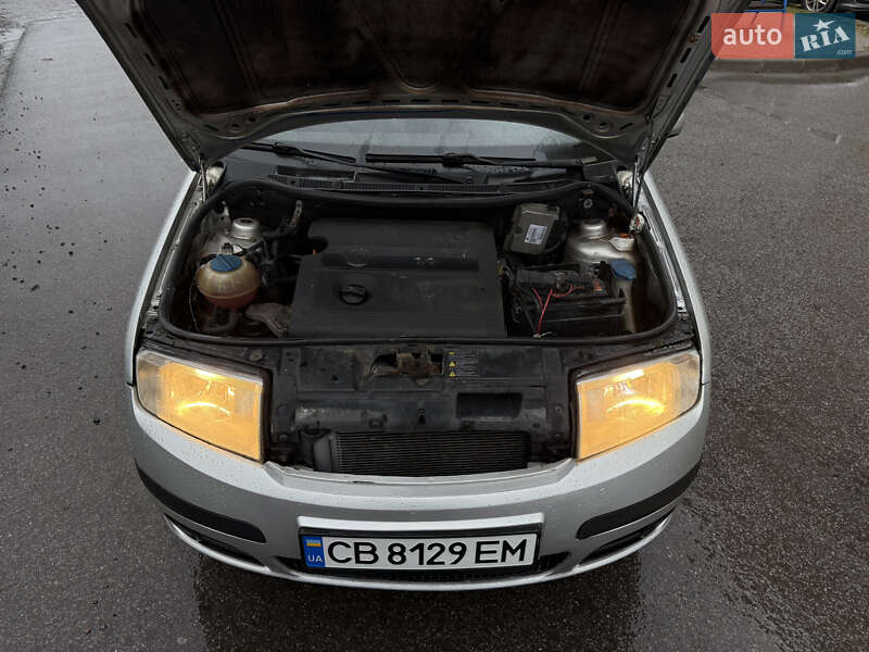 Универсал Skoda Fabia 2006 в Чернигове