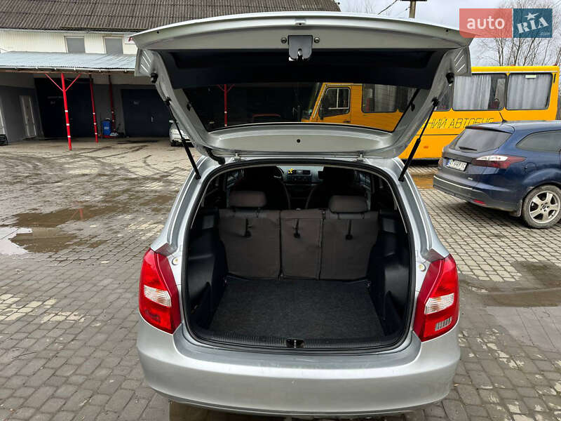 Універсал Skoda Fabia 2012 в Заболотові