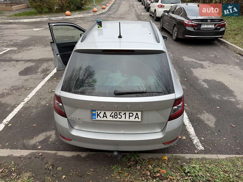 Универсал Skoda Fabia 2021 в Киеве