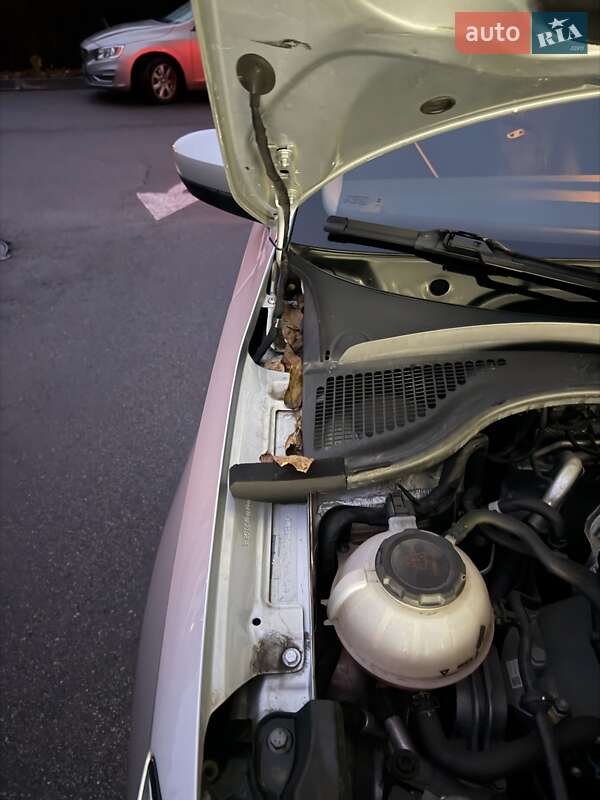 Универсал Skoda Fabia 2021 в Киеве