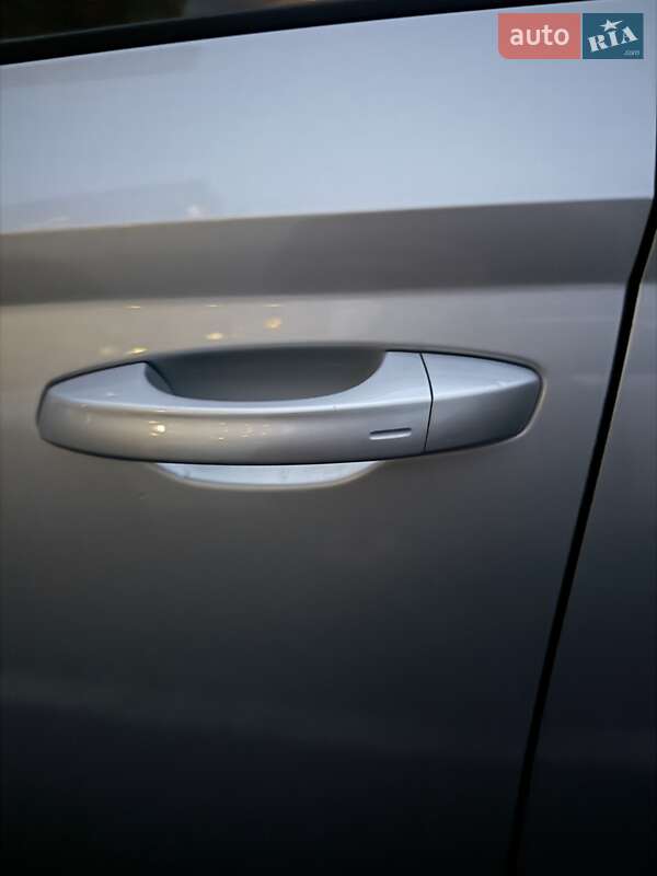 Универсал Skoda Fabia 2021 в Киеве