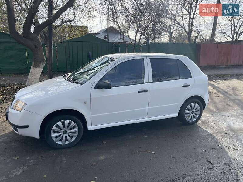 Хэтчбек Skoda Fabia 2000 в Полтаве фото 7 Хэтчбек Skoda Fabia 2000 в Полтаве