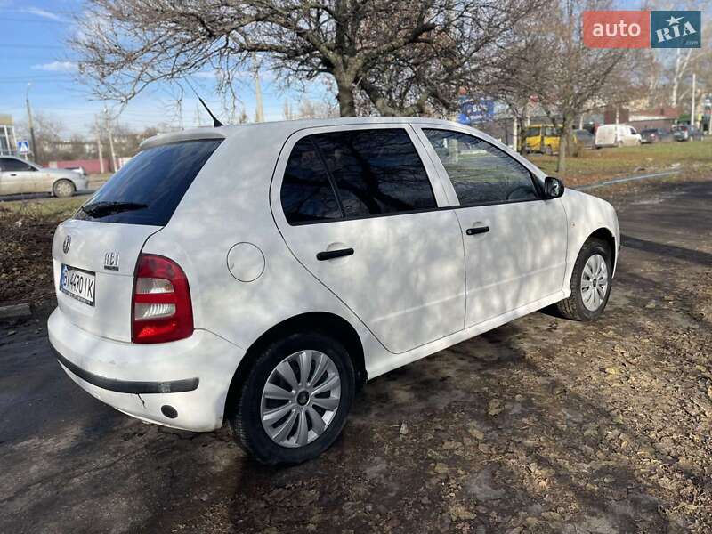 Хэтчбек Skoda Fabia 2000 в Полтаве фото 10 Хэтчбек Skoda Fabia 2000 в Полтаве