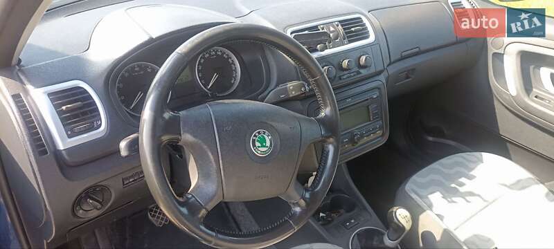 Хетчбек Skoda Fabia 2008 в Здолбуніві фото 3 Хетчбек Skoda Fabia 2008 в Здолбуніві