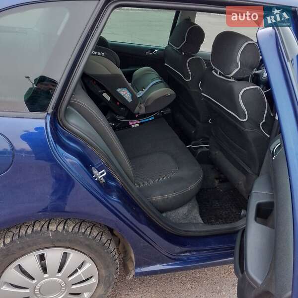 Універсал Skoda Fabia 2006 в Сарнах