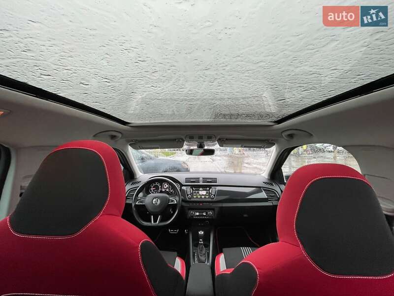 Хэтчбек Skoda Fabia 2016 в Ужгороде