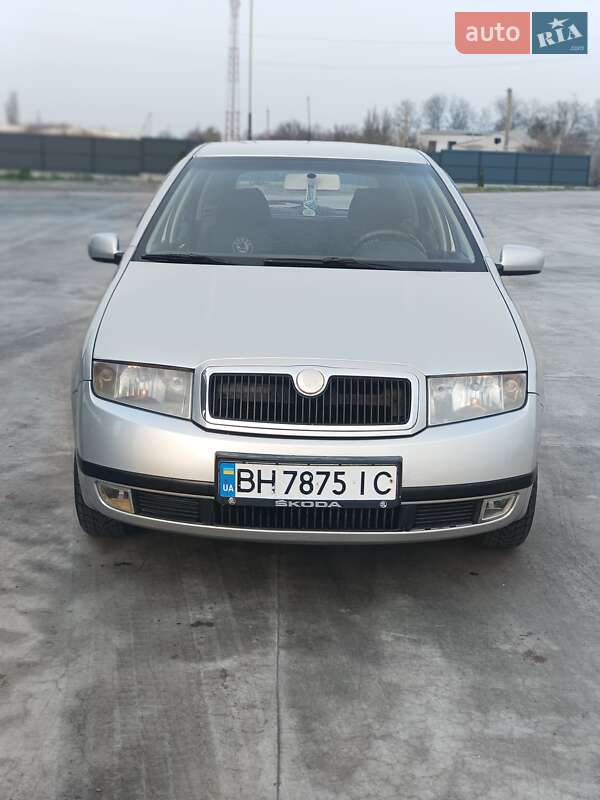 Универсал Skoda Fabia 2001 в Новом Буге