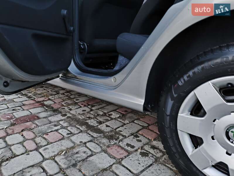 Седан Skoda Fabia 2007 в Харкові