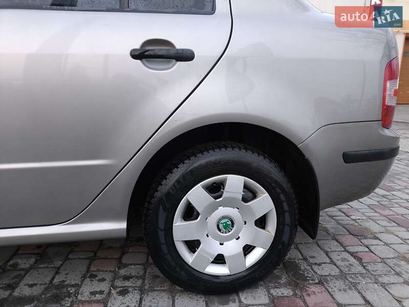 Седан Skoda Fabia 2007 в Харкові