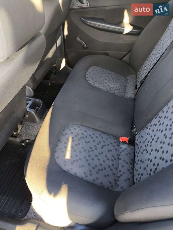 Седан Skoda Fabia 2007 в Харкові