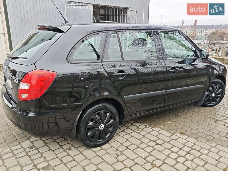Универсал Skoda Fabia 2008 в Чорткове