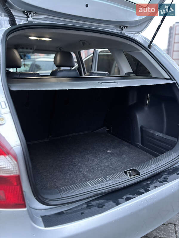 Универсал Skoda Fabia 2011 в Тернополе